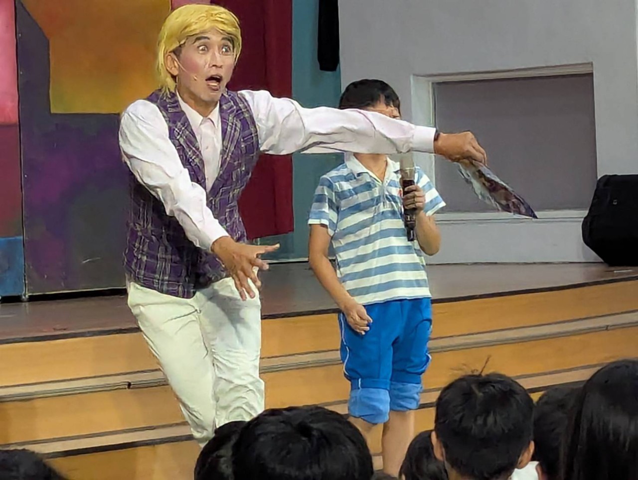 紙風車劇團蒞校展演反毒劇場